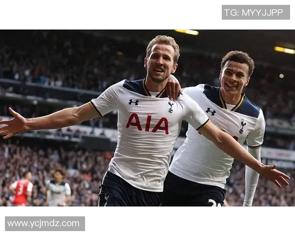 广州足球队进攻革新之路:战术创新与球员配合的完美结合 广州足球队进攻革新之路:战术创新与球员配合的完美结合