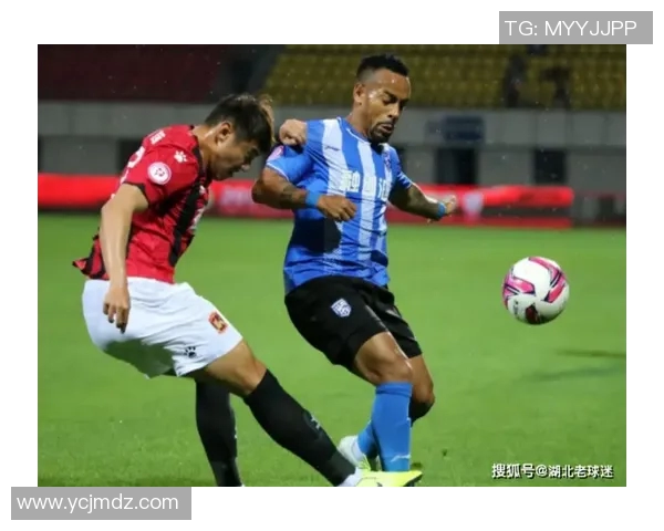 重庆网球队状态引发热议球迷对球队表现与未来发展展开激烈讨论 重庆网球队状态引发热议球迷对球队表现与未来发展展开激烈讨论